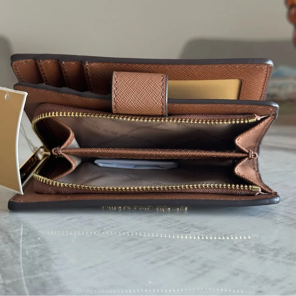 Michael Kors Medium Crossgrain Brown Leather Wallet - Picture 5 of 8